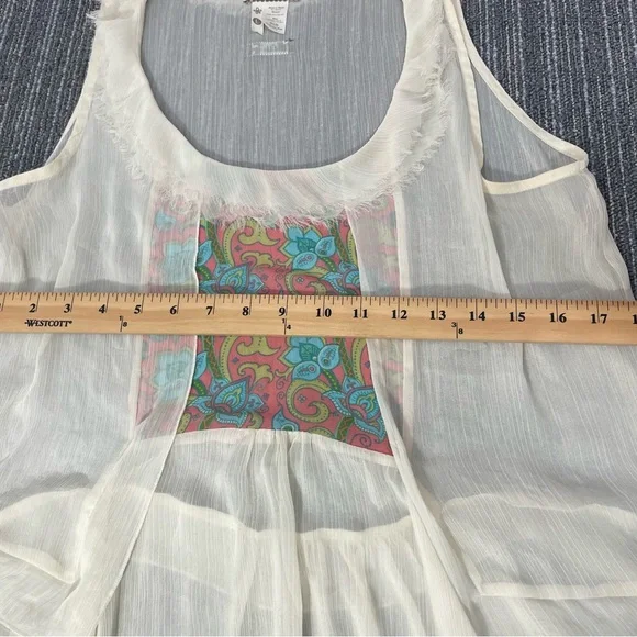 Matilda Jane Sheer White Sleeveless Tunic with Colorful Pattern - Picture 6 of 6